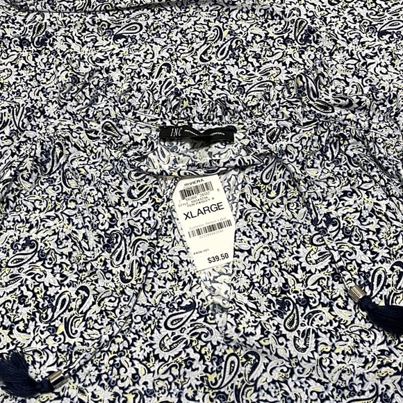 Cute stretch INC paisley top from Macys with tie neck and blue tassels - Picture 5 of 11